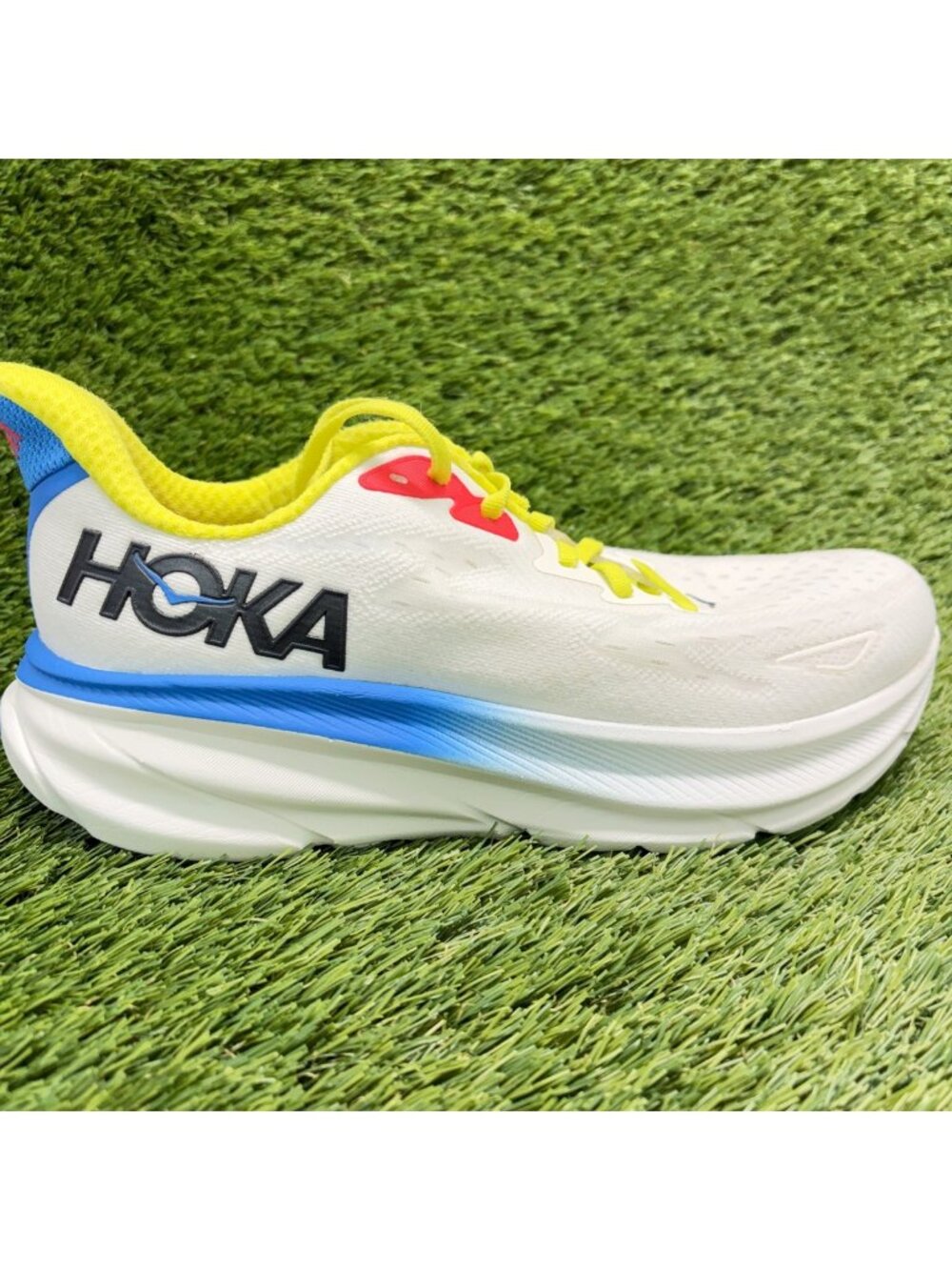 Hoka One One Clifton 9 Mens Size 8.5 White Blue Athletic Running Shoes Sneakers